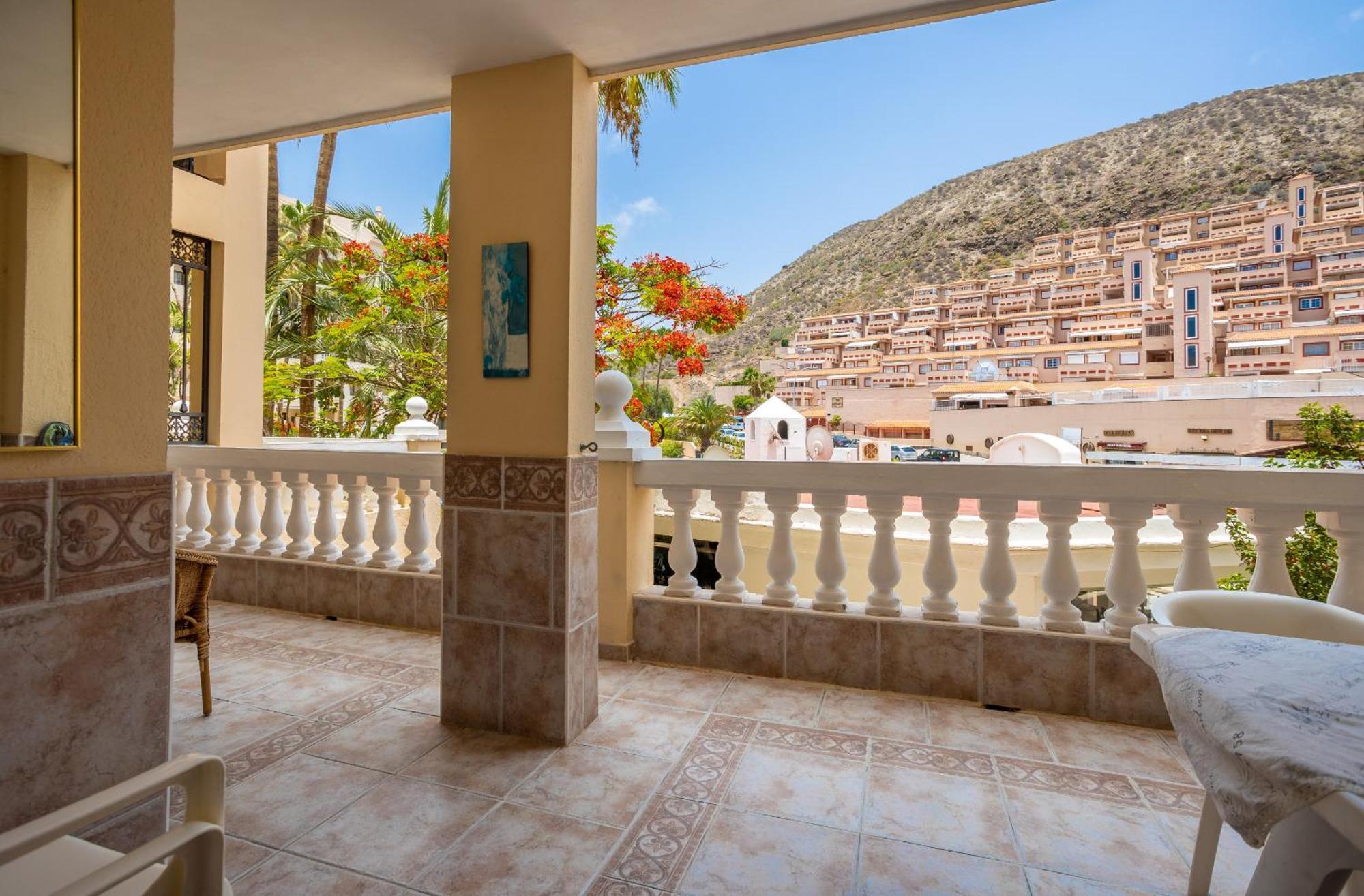 Castle Harbour Melanie'S Apartment By Lovetenerife Los Cristianos  Ngoại thất bức ảnh
